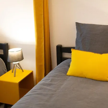 Le Felix Grat - Lavaloc 2*