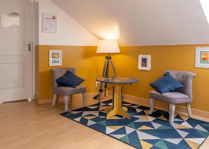 Le Felix Grat - Lavaloc 2* Laval (Mayenne)