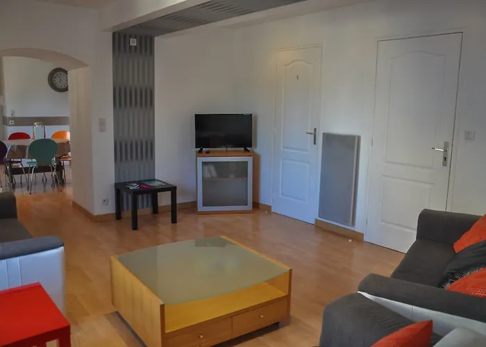 Guest house Le Felix Grat - Lavaloc 2*