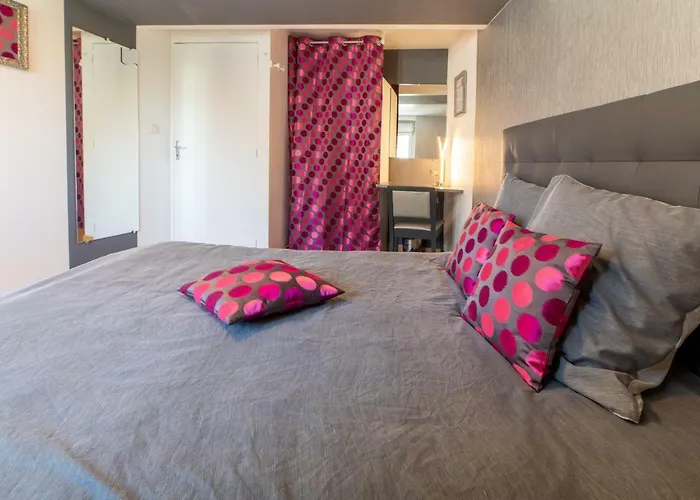 Pensión Le Félix Grat - Lavaloc